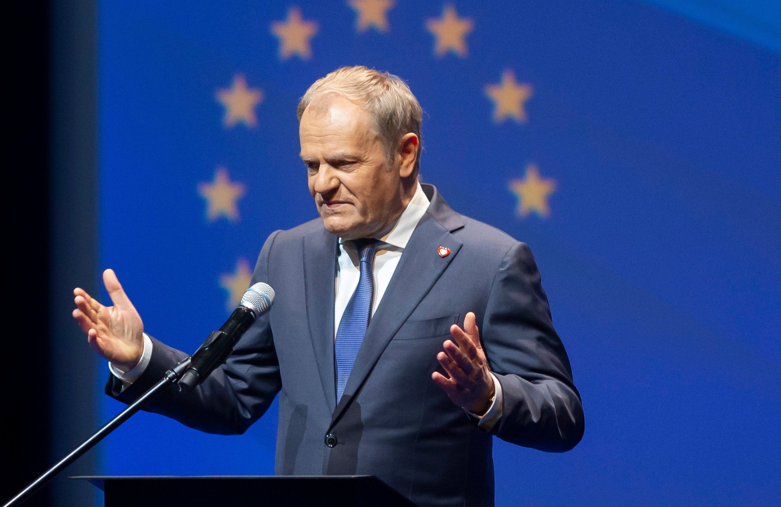 Premier Donald Tusk podczas konferencji w Białymstoku, 20.10.2025 r.