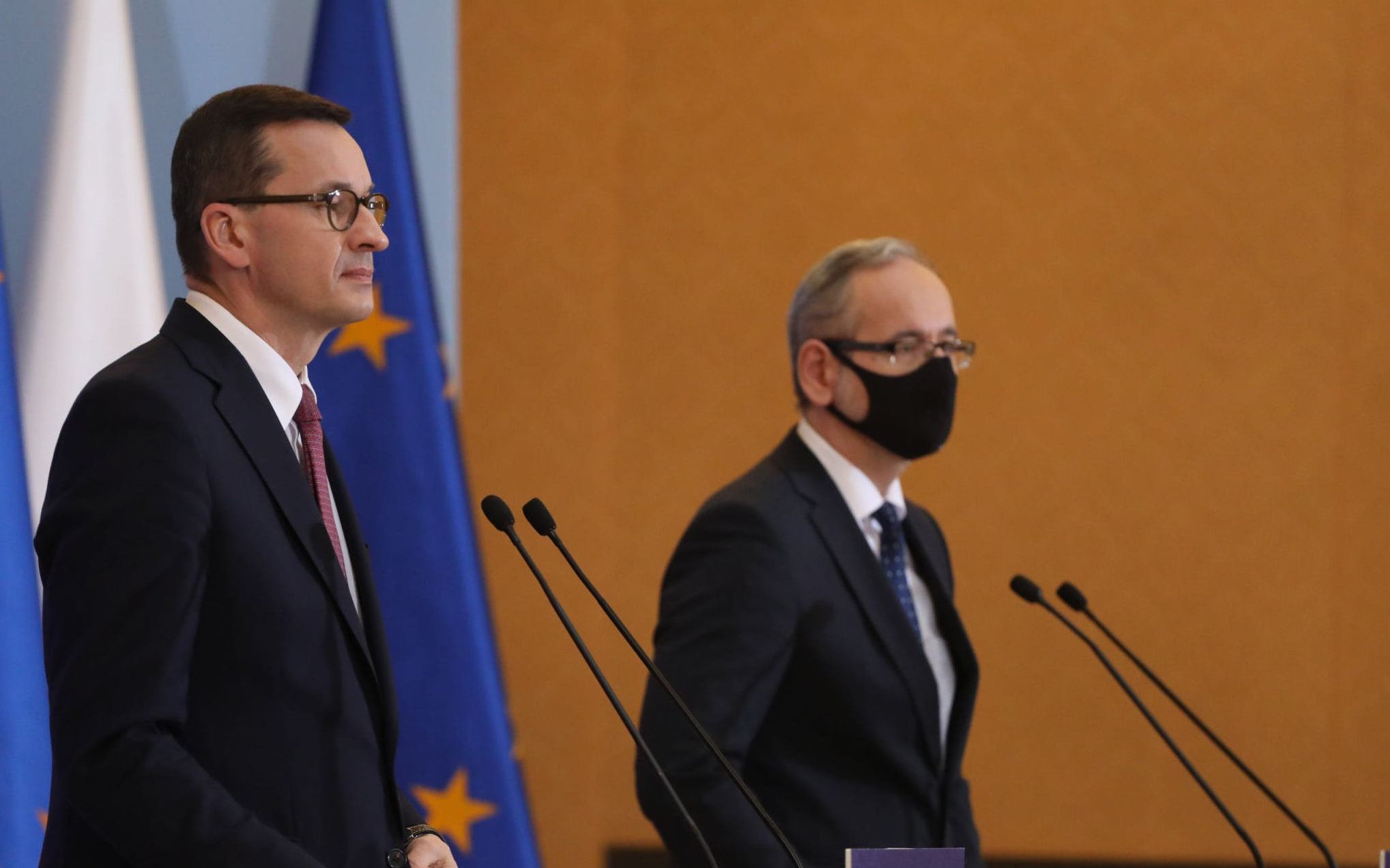08.10.2020 Warszawa . Kancelaria Prezesa Rady Ministrow . Premier Mateusz Morawiecki , minister zdrowia Adam Niedzielski podczas konferencji prasowej w sprawie epidemi koronawirusa . 08.10.2020 padl kolejny rekord zachorowan na koronawirusa .
Fot. Slawomir Kaminski / Agencja Wyborcza.pl