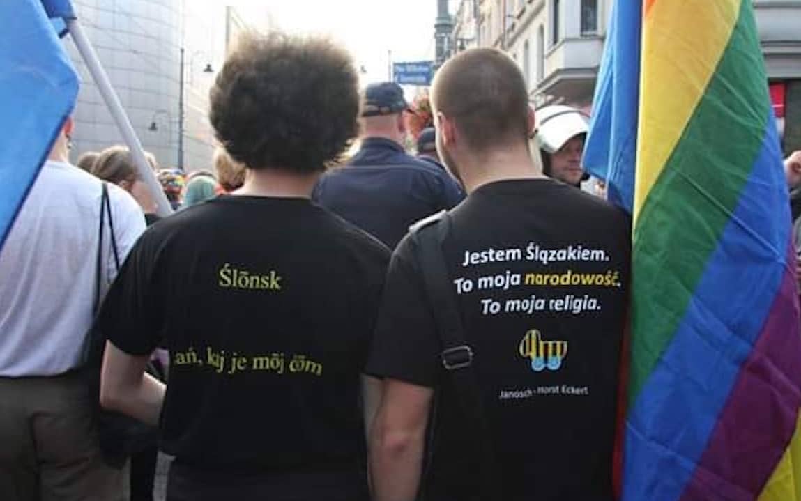 Grafika do artykułu 6 tysięcy osób w Marszu Równości w Katowicach. Około 30 homofobów na kontrmanifestacji