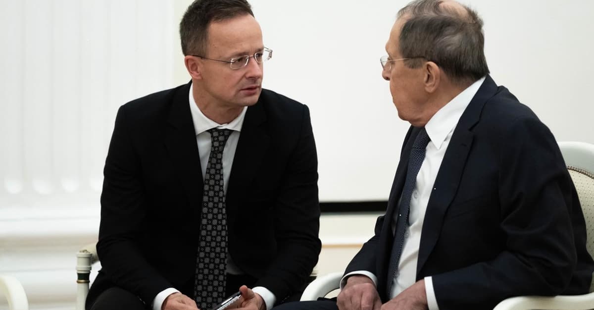 Węgry w dyspozycji Kremla. Minister Orbána zdradzał Unię Europejską