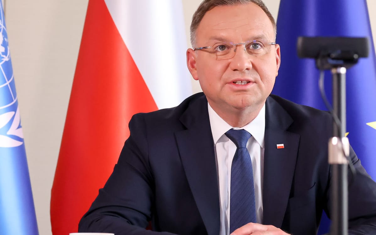 Grafika do artykułu Polska liderem walki z globalnym ociepleniem? Wraz z emisjami Duda zredukował kilka faktów