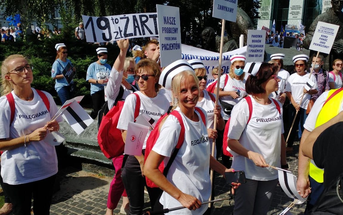Grafika do artykułu Trwa protest medyków. Chcą reformy ochrony zdrowia i wzrostu płac [NA ŻYWO]