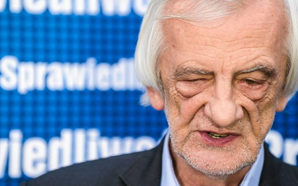 Grafika do artykułu SMS Terleckiego do posłów PiS przed premierą filmu Sekielskich: Tylko nie mówcie nikomu