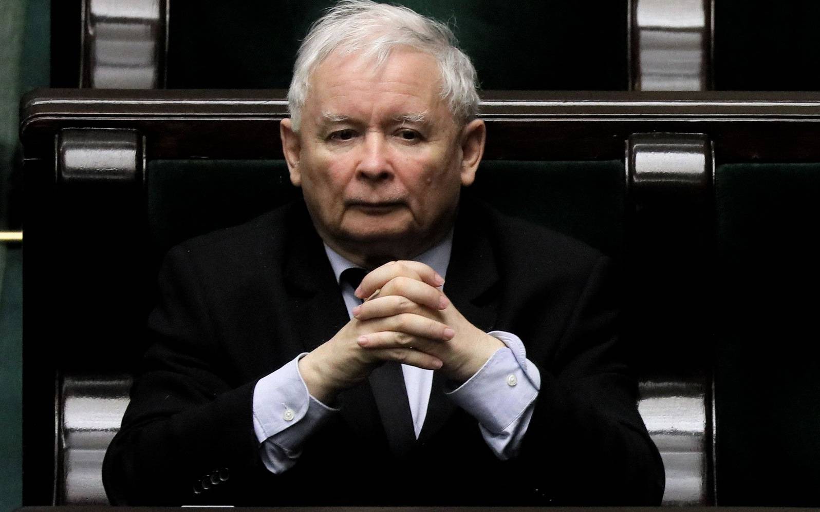 Grafika do artykułu "Chamska hołota!": Kaczyński obraził opozycję w Sejmie. Odpowiedź Nowackiej może przejść do historii