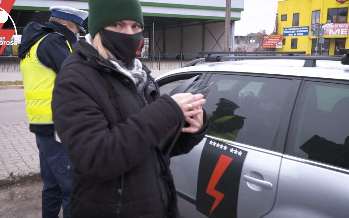 Grafika do artykułu Trąbienie jako forma protestu. Ostrowiec Świętokrzyski