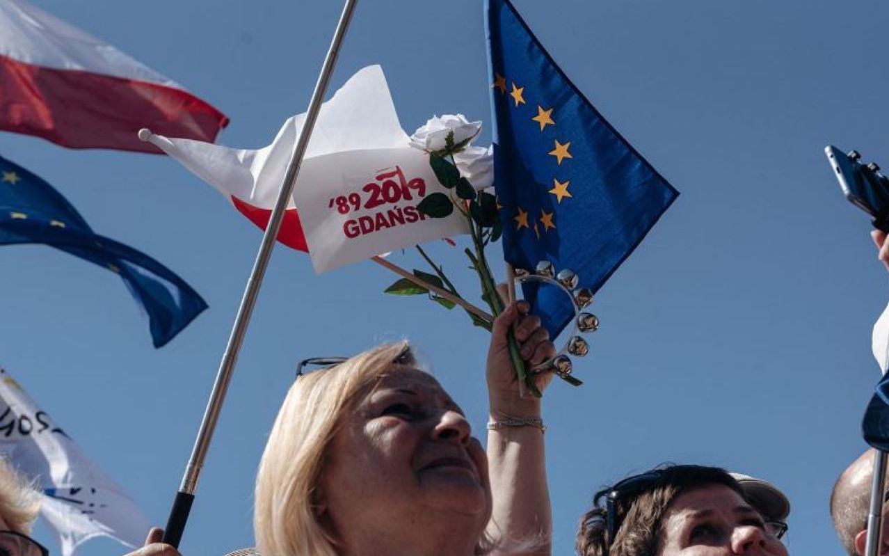 Grafika do artykułu Wojna PiS-u z Gdańskiem. Kara za niepokorne wolne miasto