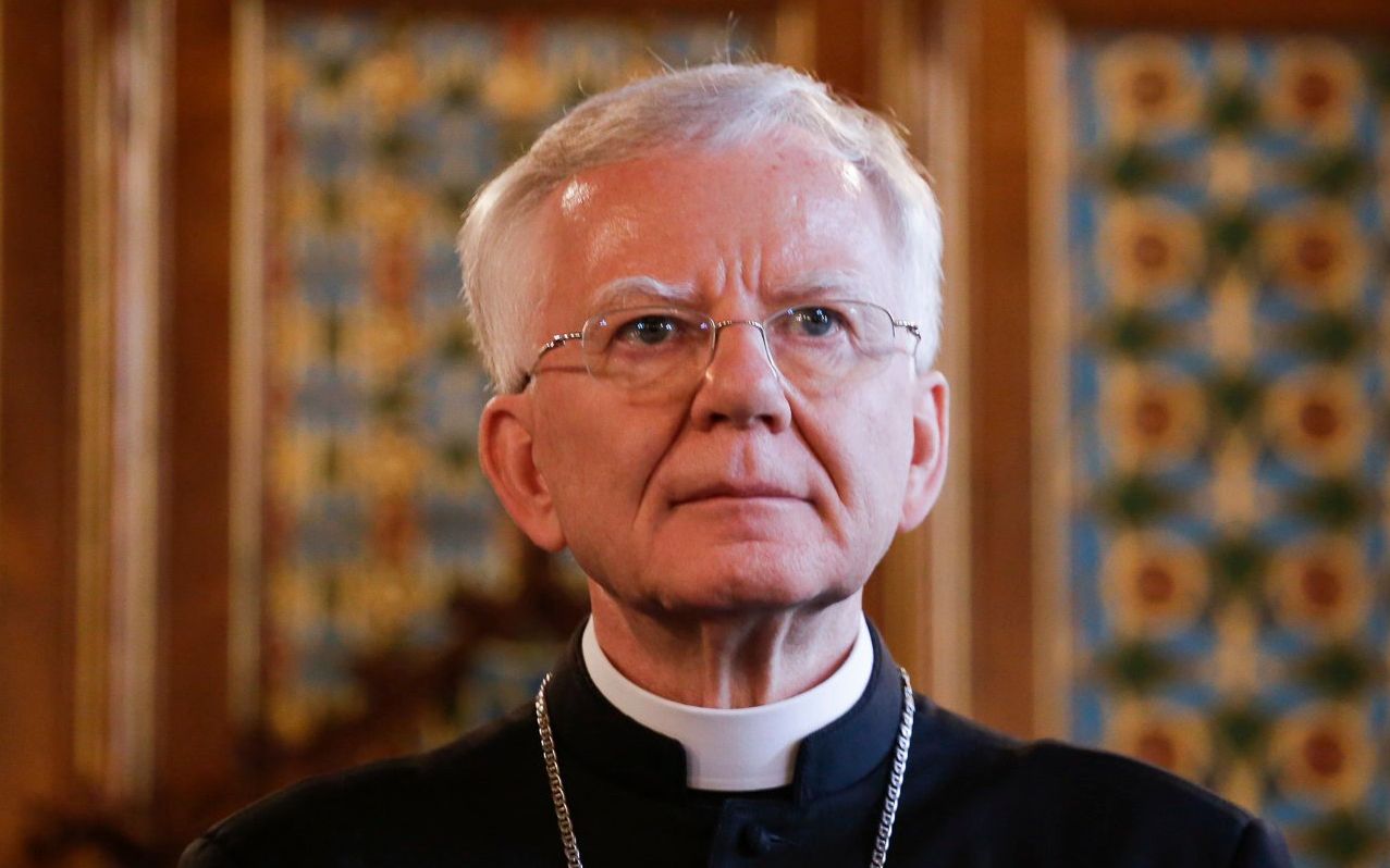 14.05.2018 Krakow , Collegium Novum Uniwersytetu Jagiellonskiego . Marek Jedraszewski podczas wreczenia nagrod Malopolanina Roku . Fot . Adrianna Bochenek / Agencja Gazeta