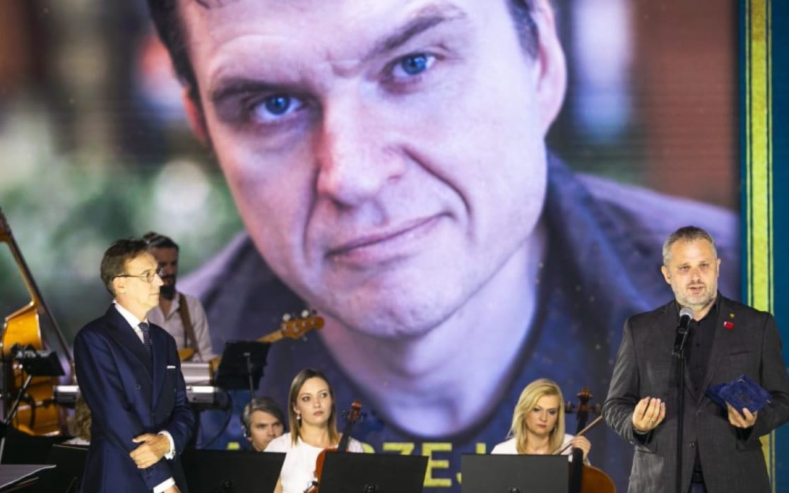Grafika do artykułu Medal Wolności Słowa dla Andrzeja Poczobuta. Pacewicz i OKO.press wyróżnione