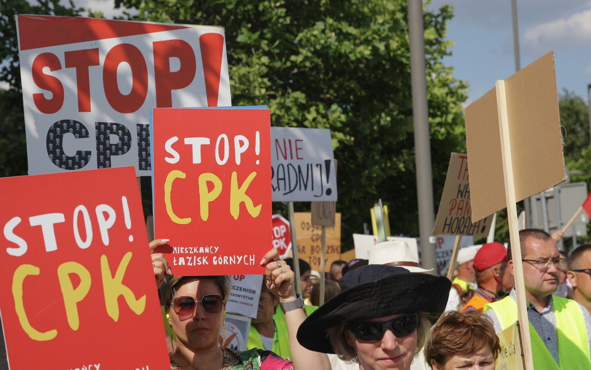 27.06.2022 Warszawa , aleje Jerozolimskie 142 . Ogolnopolski strajk przeciwko wywlaszczeniem przez CPK . 

Fot. Dawid Zuchowicz / Agencja Wyborcza.pl