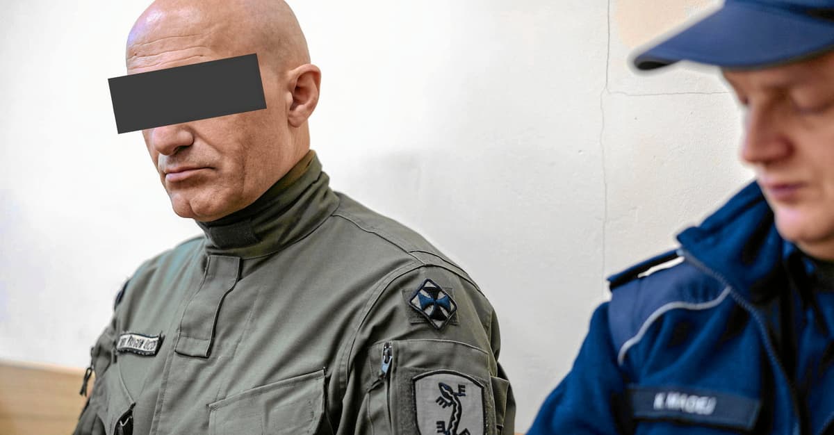 Zarzuty dla Kamratów. „Jaszczur” usłyszał ich 78