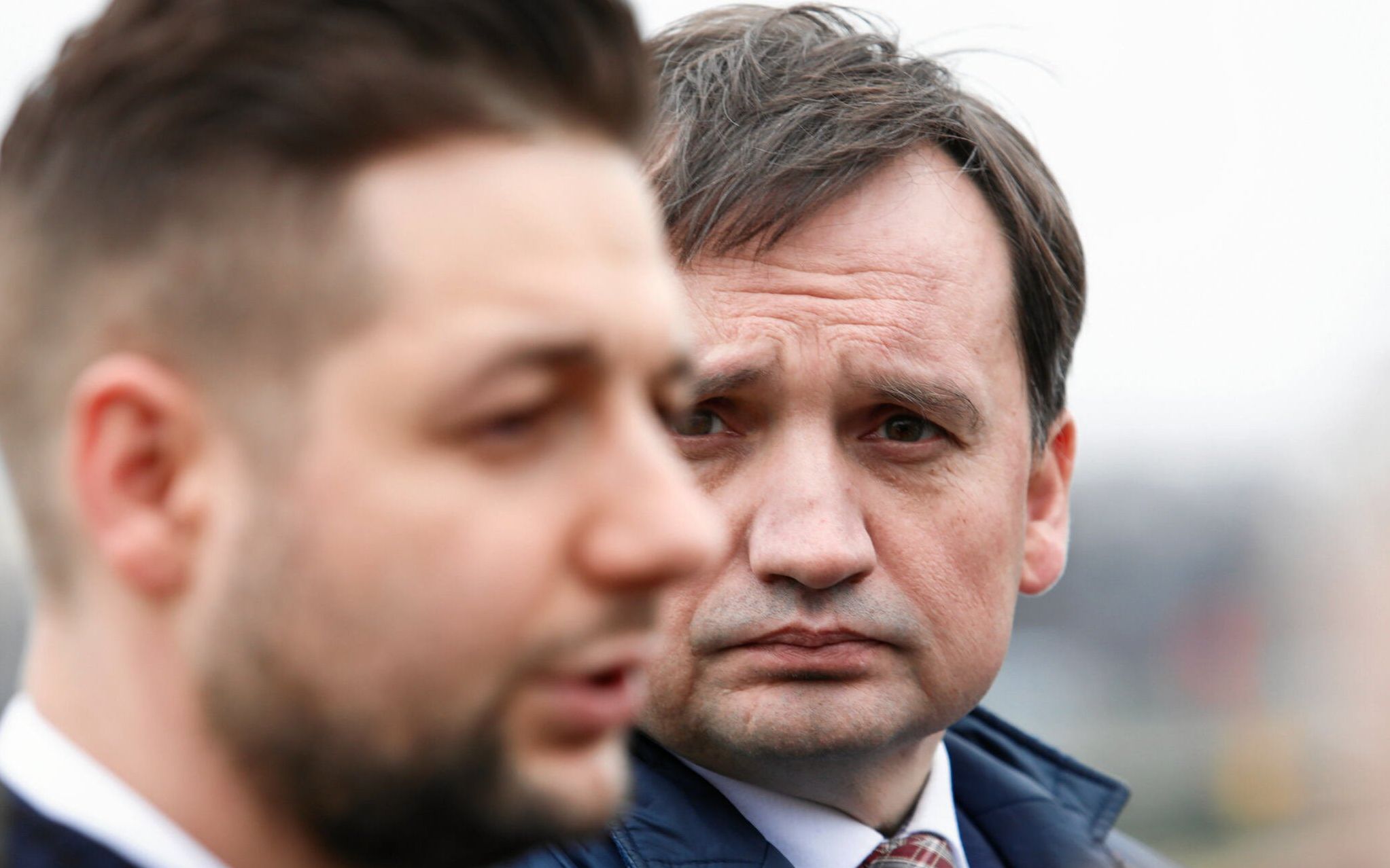 21.03.2019 Krakow , Bulwar Kurladzki , okolice Wawelu . Od lewej: Patryk Jaki , Zbigniew Ziobro podczas konferencji prasowej w sprawie kandydowania Patryka Jakiego do Parlamentu Europejskiego . 
Fot. Jakub Wlodek / Agencja Gazeta