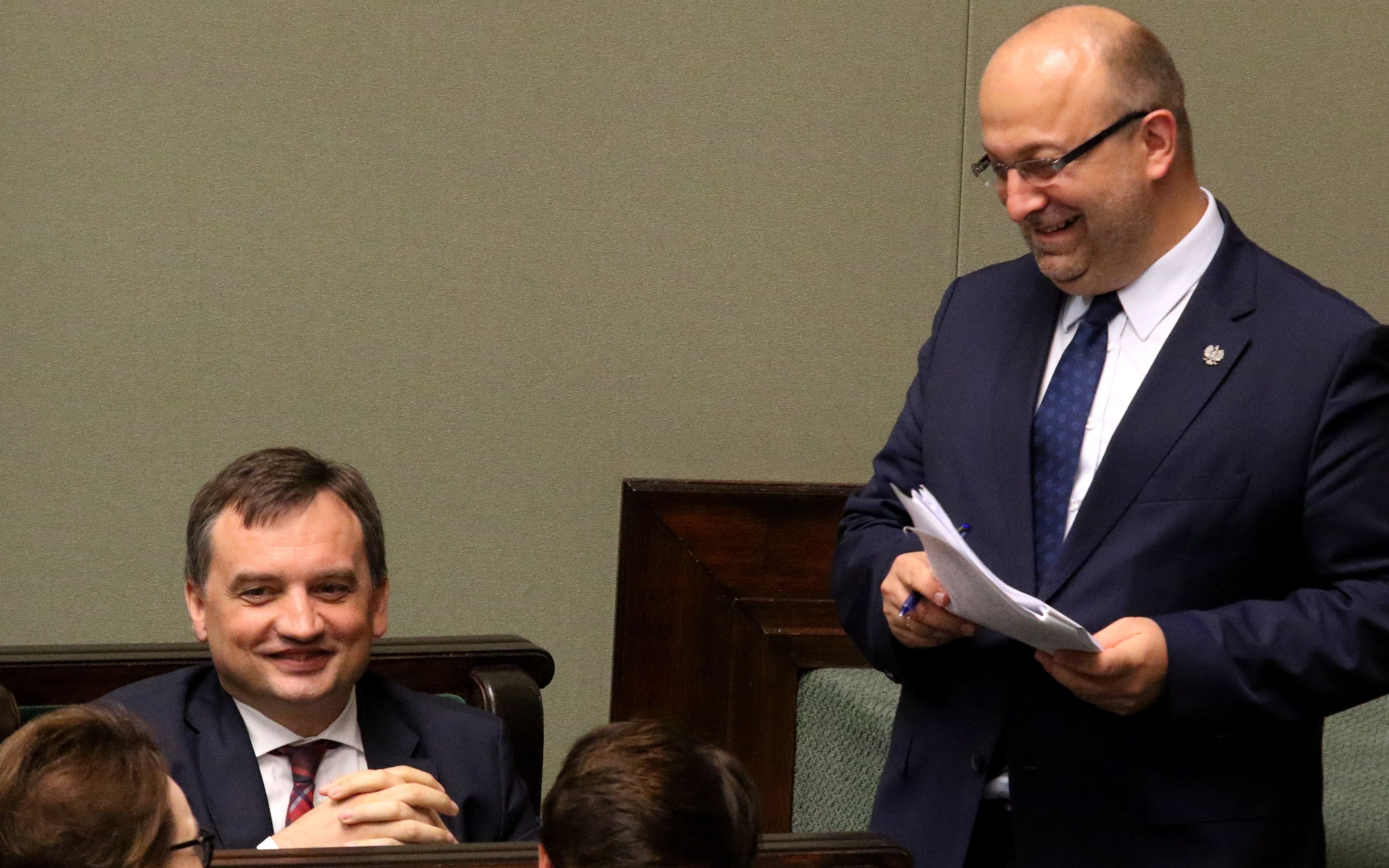 20.07.2018 Warszawa . Sejm . Od lewej: minister edukacji narodowej Anna Zalewska , minister sprawiedliwosci Zbigniew Ziobro , minister Beata Szydlo , wiceminister sprawiedliwosci Lukasz Piebiak podczas drugiego czytania projektu ustaw sadowych .
Fot. Kuba Atys / Agencja Gazeta