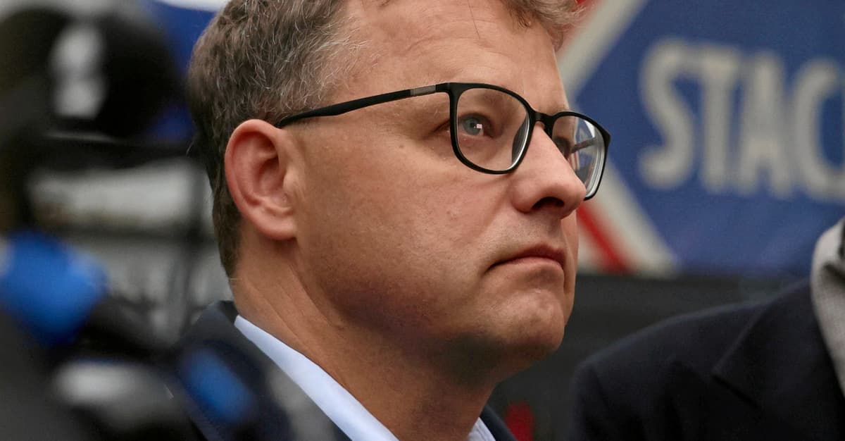 Ujawniamy: Romanowski na Węgrzech pracuje z fundacją, która organizuje CPAC