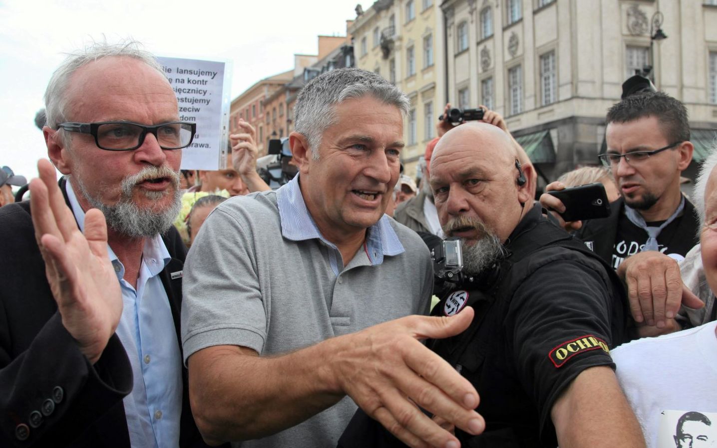 Grafika do artykułu Sąd umorzył sprawę Frasyniuka! Porażka prokuratury Ziobry