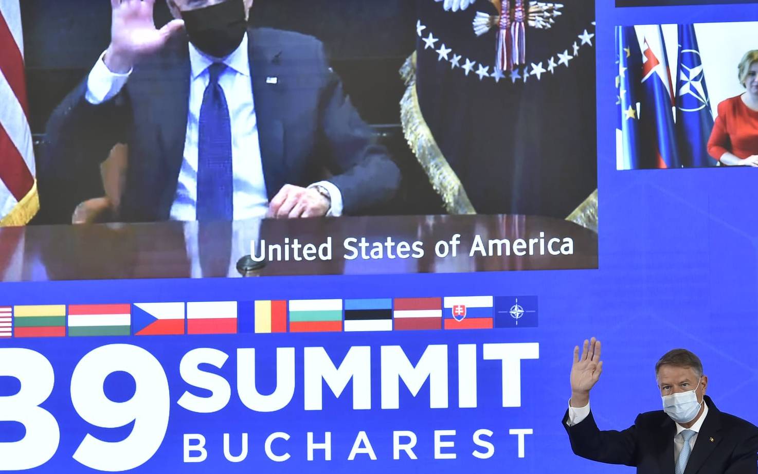 Grafika do artykułu Po szczycie z Bidenem w Bukareszcie. Polska jak sierota po Trumpie