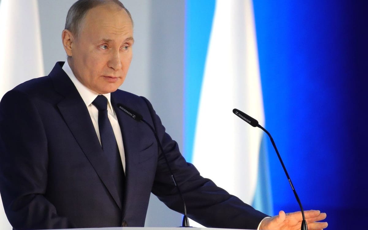 Grafika do artykułu Jak rozpętałem kolejną zimną wojnę? Putin straszy świat, ale przede wszystkim Rosjan