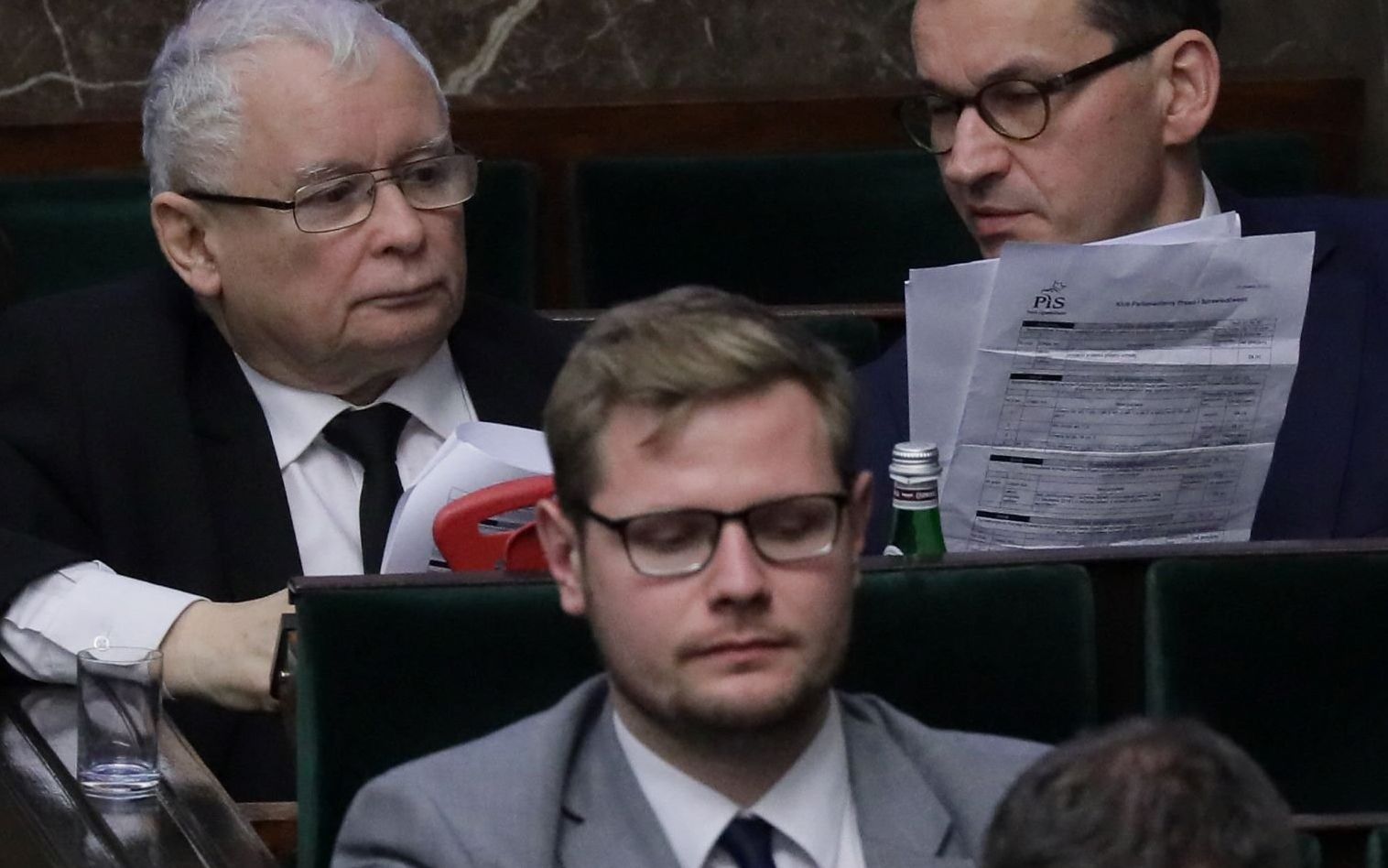Grafika do artykułu Rząd szykuje atak na organizacje pozarządowe. Ma pomysł na ustawę rodem z putinowskiej Rosji