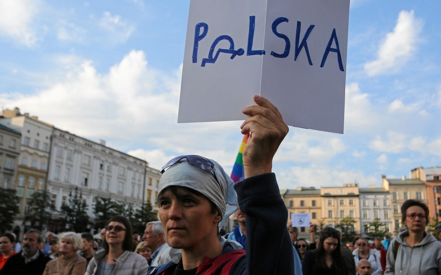 21.05.2018 Krakow , Rynek Glowny . Protest niepelnosprawnych popierajacych protestujacych w sejmie . 
Fot. Jakub Porzycki / Agencja Gazeta