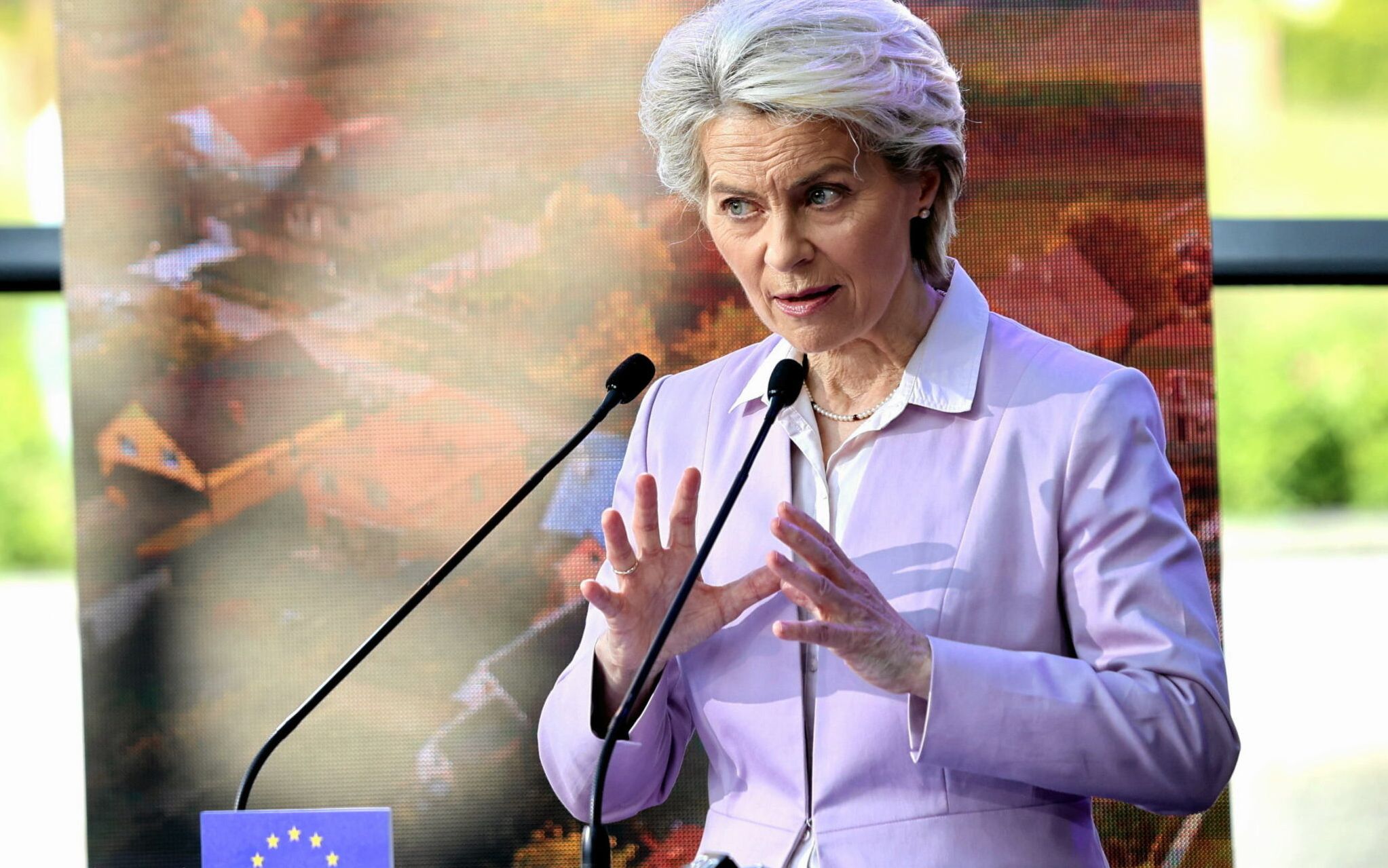 02.06.2022  Warszawa . Ursula von der Leyen , Andrzej Duda, Mateusz Morawiecki podczas spotkania z mediami w Konstancinie . Fot . Kuba Atys / Agencja Wyborcza