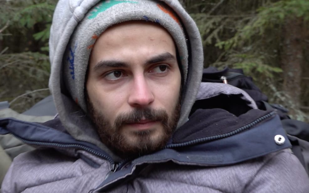 Grafika do artykułu Ali z Libanu: "Nie chcę umrzeć na granicy. Chcę zobaczyć się z mamą" [FILM]