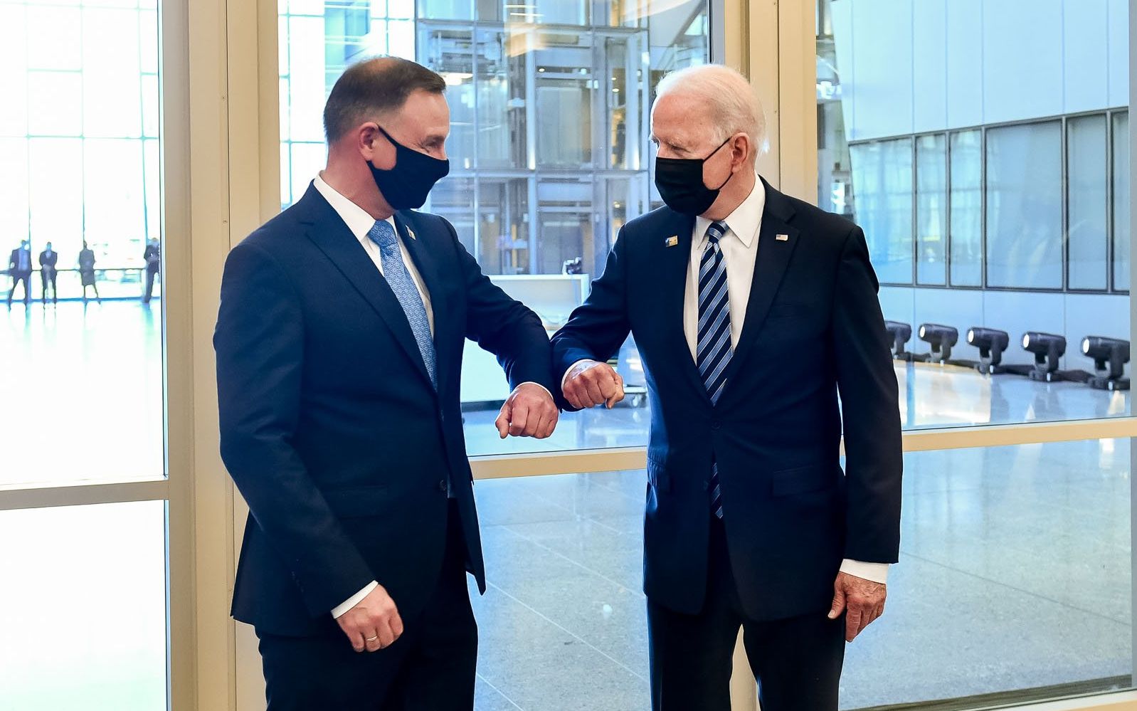 Grafika do artykułu Biden już zapomniał, jak Duda kochał Trumpa, czyli czego nam prezydent USA nie powie