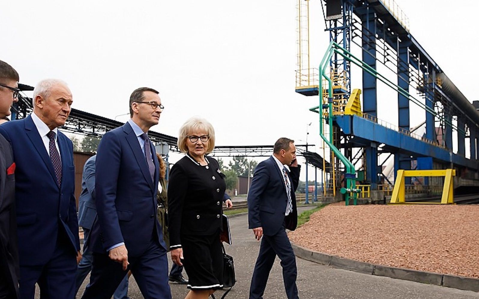 Grafika do artykułu Rząd po cichu przedłużył koncesje dla 14 złóż węgla kamiennego. Bez konsultacji i decyzji środowiskowych