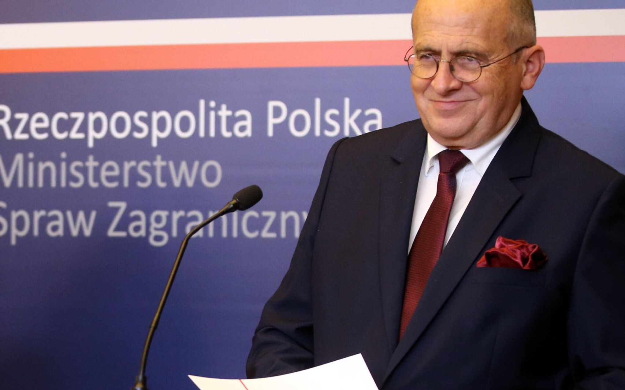 30.09.2020  Warszawa . Minister spraw zagranicznych Polski Zbigniew Rau podczas konferencji prasowej w Ministerstwie Spraw Zagranicznych . Fot . Kuba Atys / Agencja Gazeta