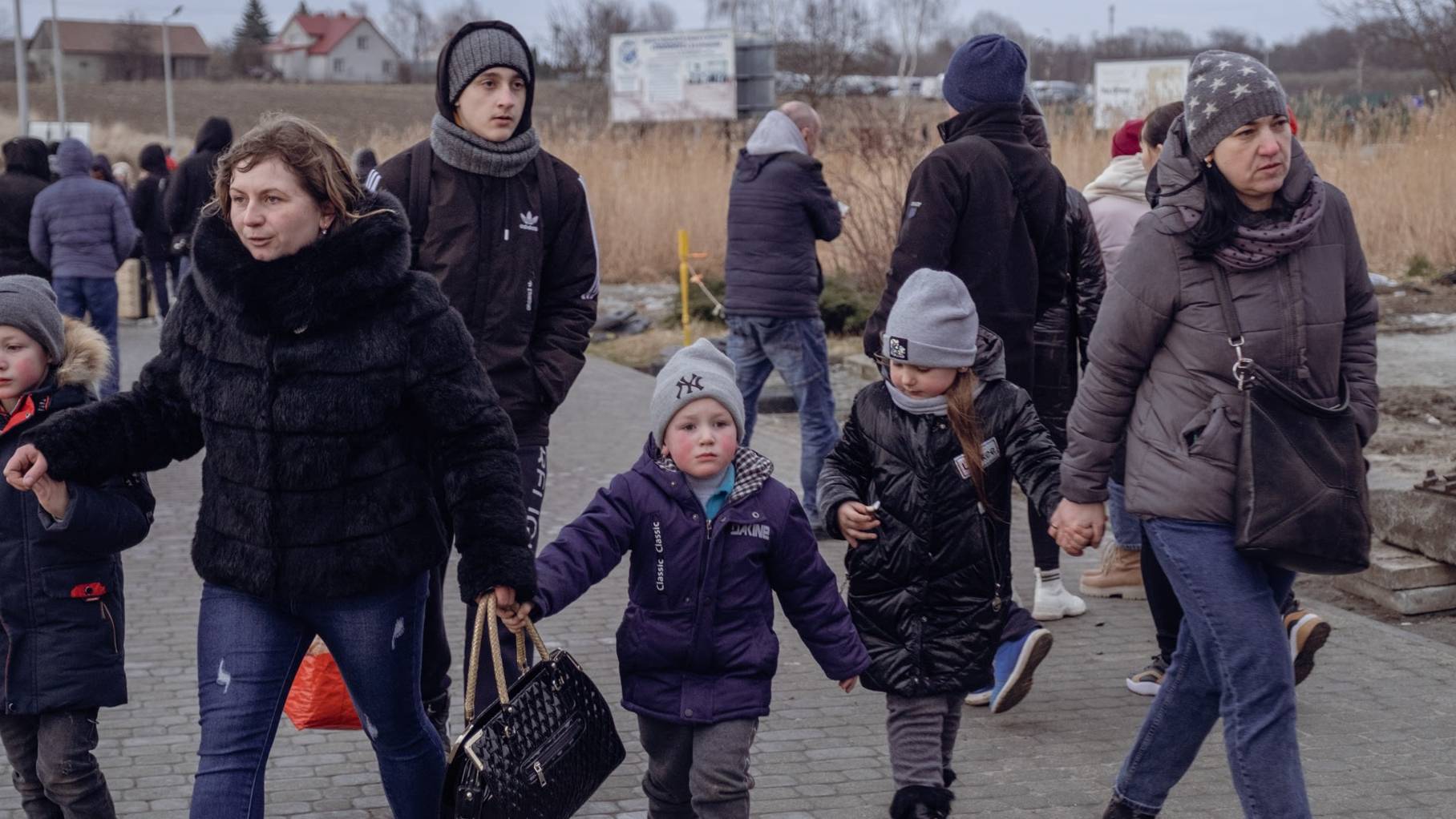 Uchodźcy z Ukrainy na przejściu w Medyce