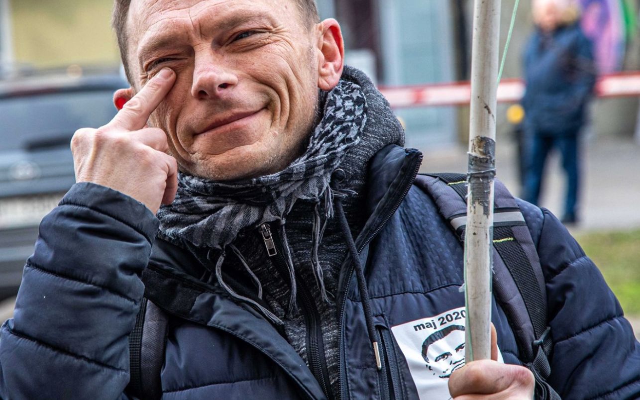 Grafika do artykułu To my gwizdaliśmy na Dudę w Pucku. I dalej będziemy - rozmowa z Lotną Brygadą Opozycji