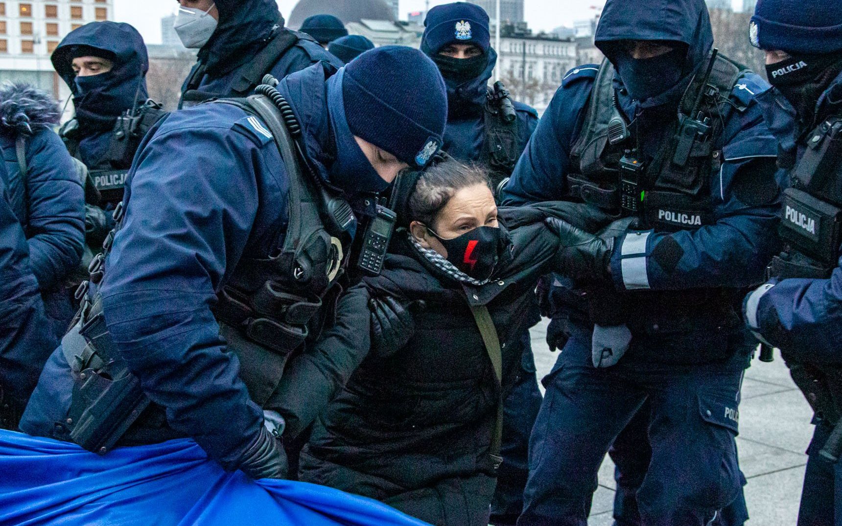 Grafika do artykułu Polska przeciwko obywatelom. Jesteśmy na czarnej liście z Togo, Mjanmą, Rosją i Nikaraguą