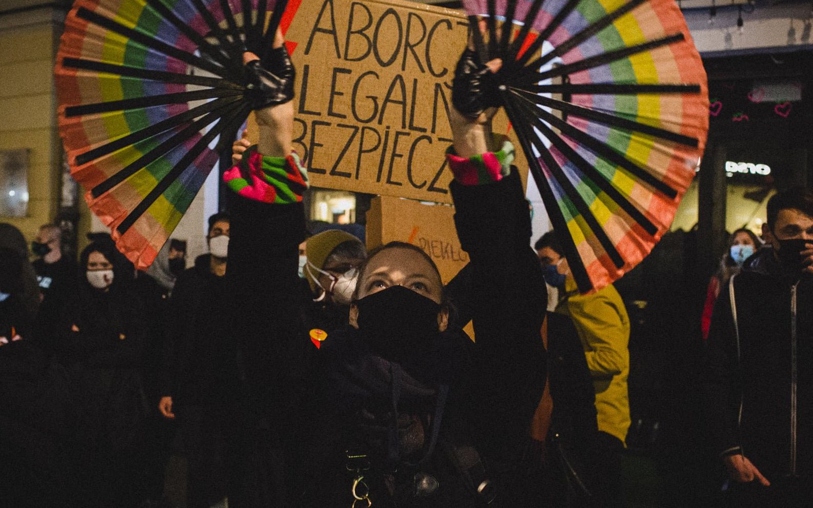 Grafika do artykułu O ciąży dowiedziałam się już po rozstaniu. Powiedziałam mu prawdę: że jestem lesbijką [Miałam aborcję]