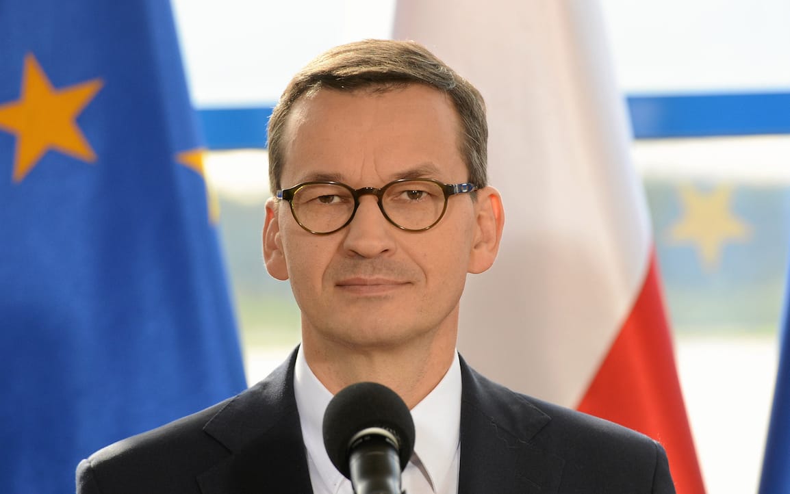 07.10.2019 Szczecin , Lotnisko w Goleniowie . Premier Mateusz Morawiecki podczas konferencji prasowej na temat rozbudowy Portu Lotniczego Szczecin - Goleniow . 
Fot. Krzysztof Hadrian / Agencja Gazeta