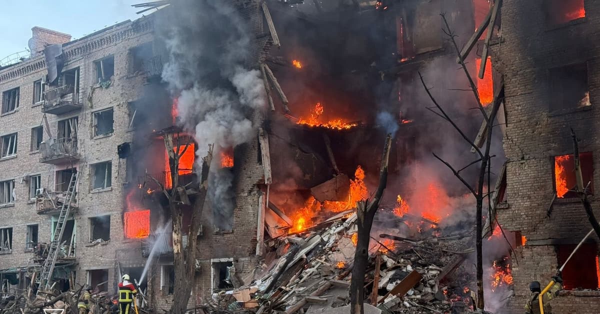 Nocny atak na Ukrainę. Główny cel: Kijów. W Białą Cerkiew uderzył „Oriesznik”