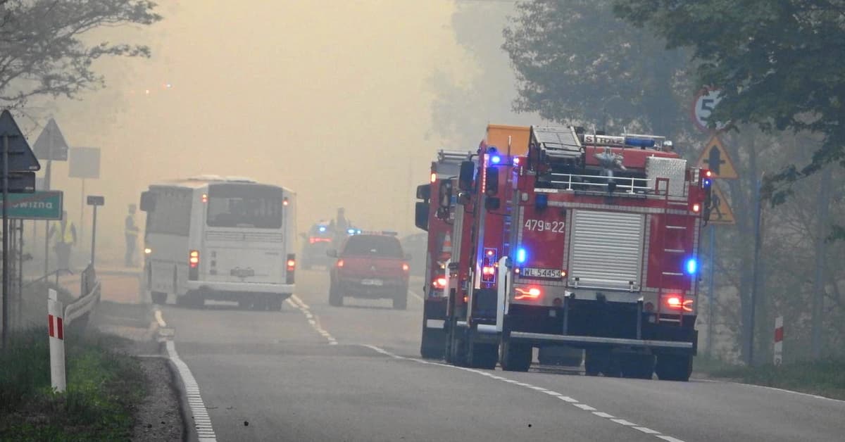 1300 strażaków gasi pożar w powiecie wołomińskim