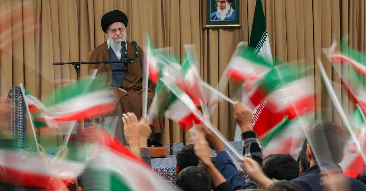 Chamenei o protestujacych: wandale i awanturnicy. Iran po nocy protestów