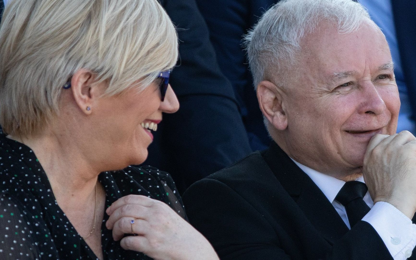 01.09.2019 Warszawa , plac Pilsudskiego . 80 rocznica wybuchu II wojny swiatowej . Od lewej: Prezes Trybunalu Konstytucyjnego Julia Przylebska i prezes Prawa i Sprawiedliwosci Jaroslaw Kaczynski podczas uroczystosci . 
Fot. Dawid Zuchowicz / Agencja Gazeta