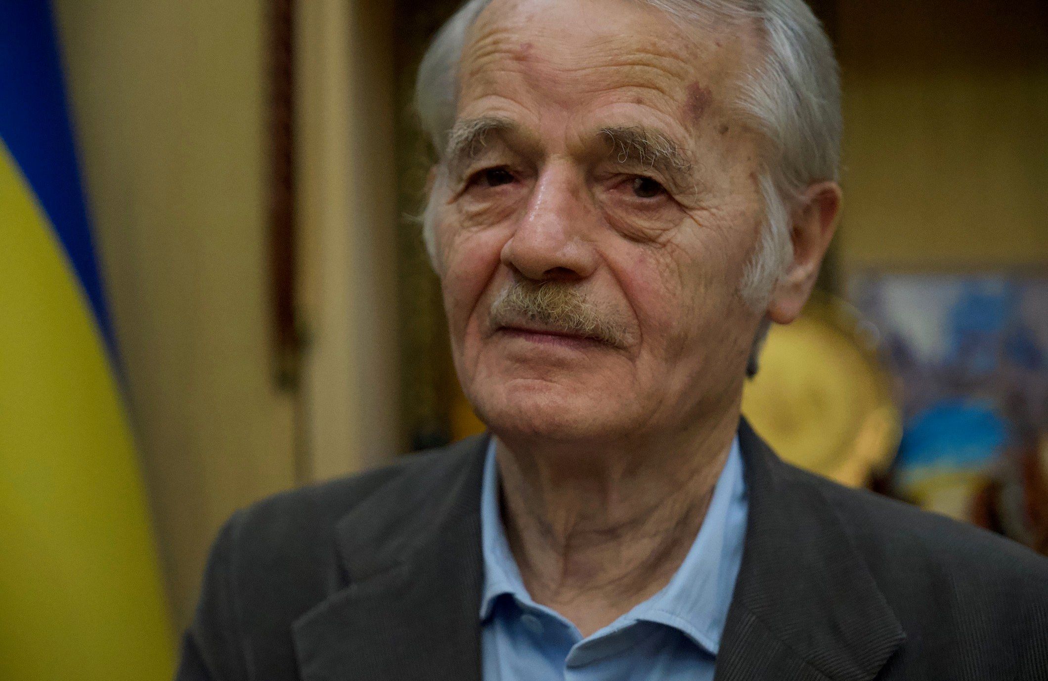 Mustafa Dżemilew w swoim kijowskim gabinecie, podczas wywiadu dla OKO.press 4 kwietnia 2025 Fot. Taras Ibragimov