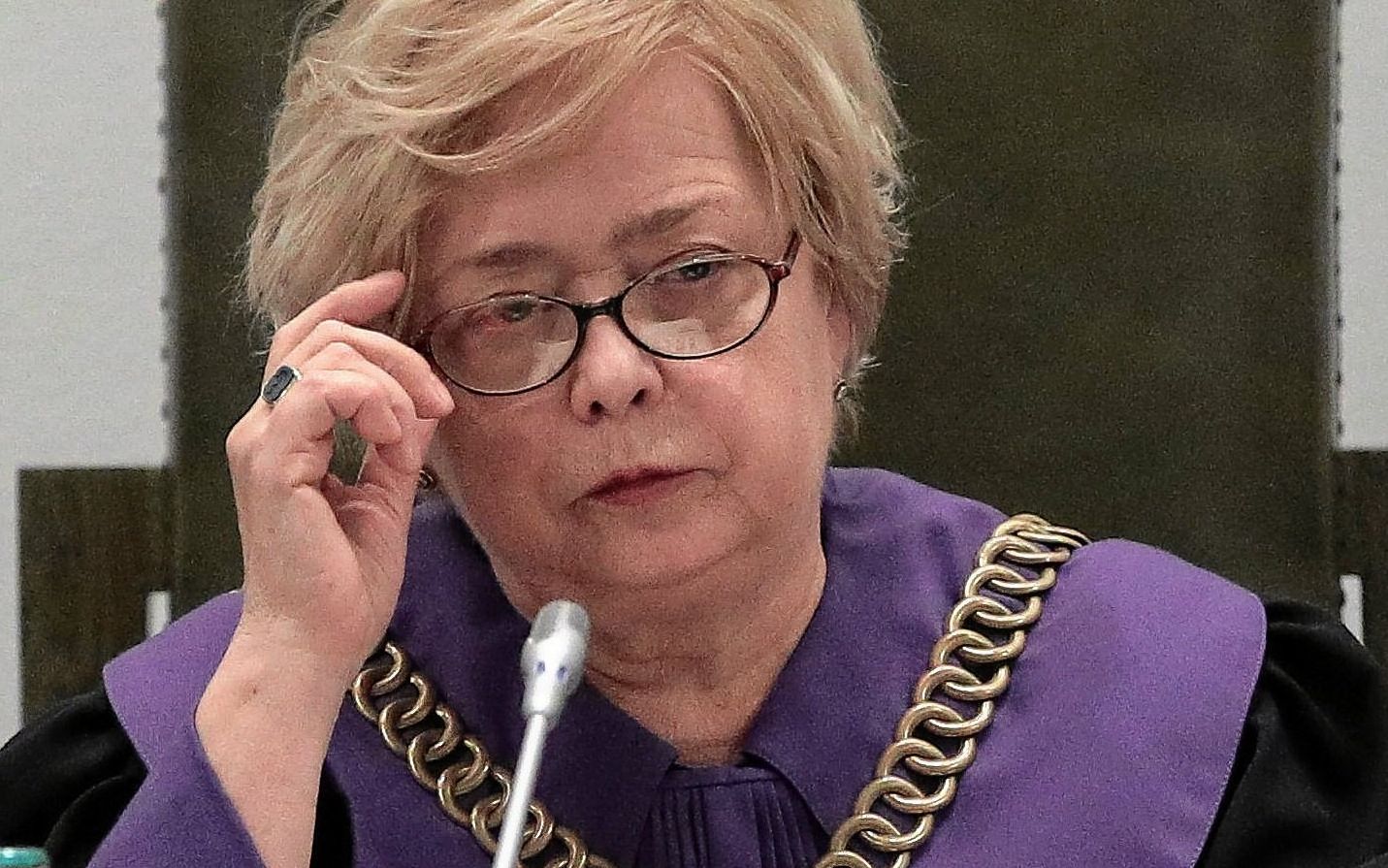 23.01.2020 Warszawa . Pierwsza prezes SN Malgorzata Gersdorf . Sad Najwyzszy oglasza orzeczenie w sprawie sedziów powolanych z pomoca nowej KRS . ( Posiedzenie  w sprawie z wniosku Pierwszego Prezesa SN o rozstrzygniecie przez sklad Sadu Najwyzszego - Izbe Cywilna, Izbe Karna oraz Izbe Pracy i Ubezpieczen Spolecznych rozbieznosci w wykladni prawa wystepujacych w orzecznictwie ).
Fot. Dawid Zuchowicz / Agencja Gazeta