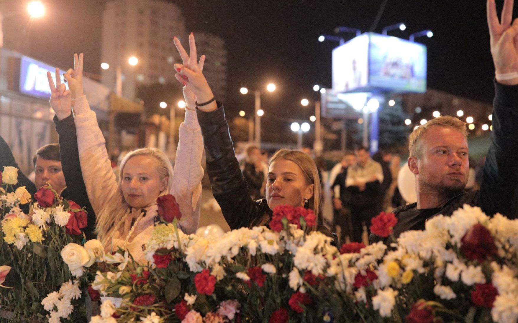 Grafika do artykułu Przemoc i toporna propaganda nie zatrzymały rewolucji. Białorusini nie cofają się przed dyktatorem