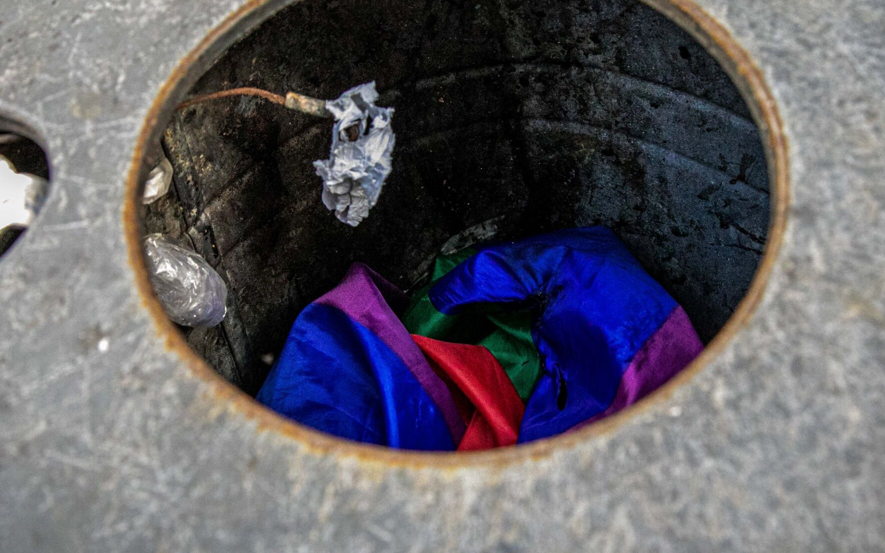 Grafika do artykułu I znowu faszyści wygrali powstanie. Warszawa wolna od LGBT [WIDZĘ TO TAK]