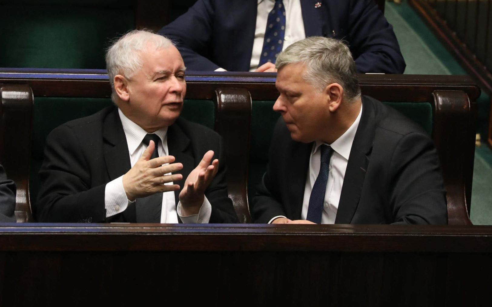 21.11.2018 Warszawa , ul Wiejska , Sejm . Prezes PiS Jaroslaw Kaczynski , Ryszard Terlecki , Marek Suski , Beata Mazurek , Waldemar Andzel podczas posiedzenia .
Fot. Slawomir Kaminski / Agencja Gazeta