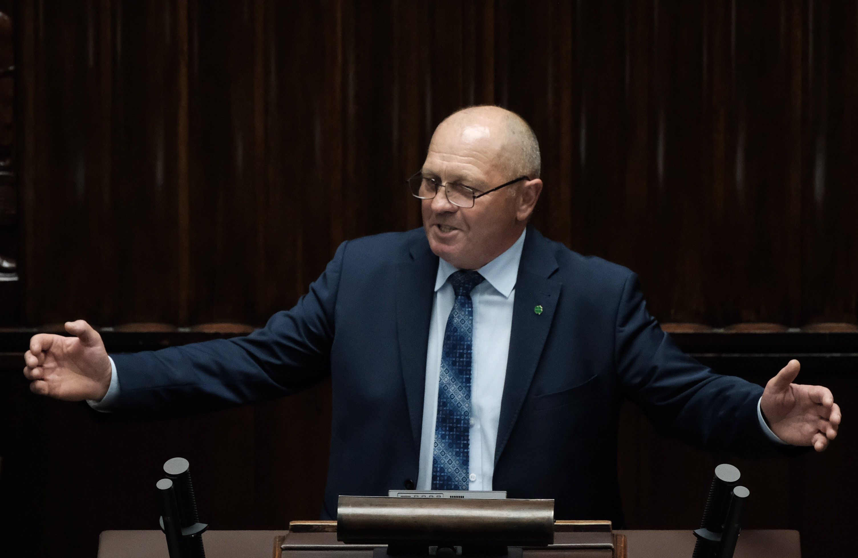 Marek Sawicki na mównicy sejmowej