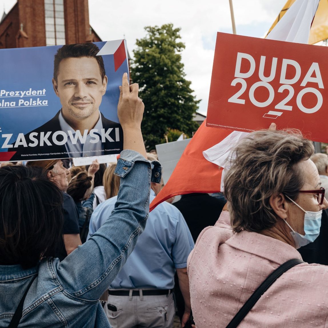 Sondaż: Trzaskowski kontra Duda trzy lata później. Szala przechyla się na stronę opozycji?