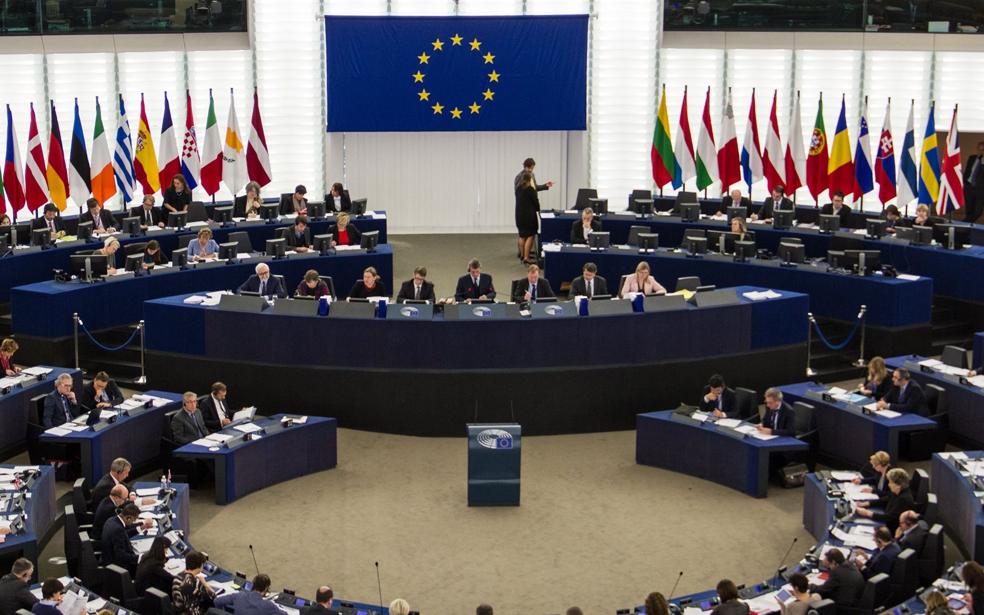 Grafika do artykułu Europarlament potępił decyzję Trybunału Konstytucyjnego Przyłębskiej w sprawie aborcji