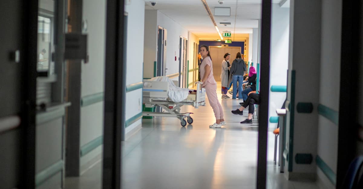 Czy Karol Nawrocki podpisze ustawę o szpitalnictwie? Jakie będą konsekwencje weta?