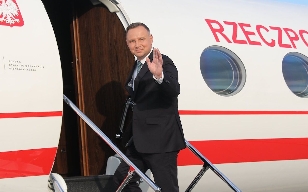 23.06.2020 Balice . Lotnisko Wojskowe . Prezydent Andrzej Duda przed wylotem do Stanow Zjednoczonych . 
Fot. Jakub Porzycki / Agencja Gazeta