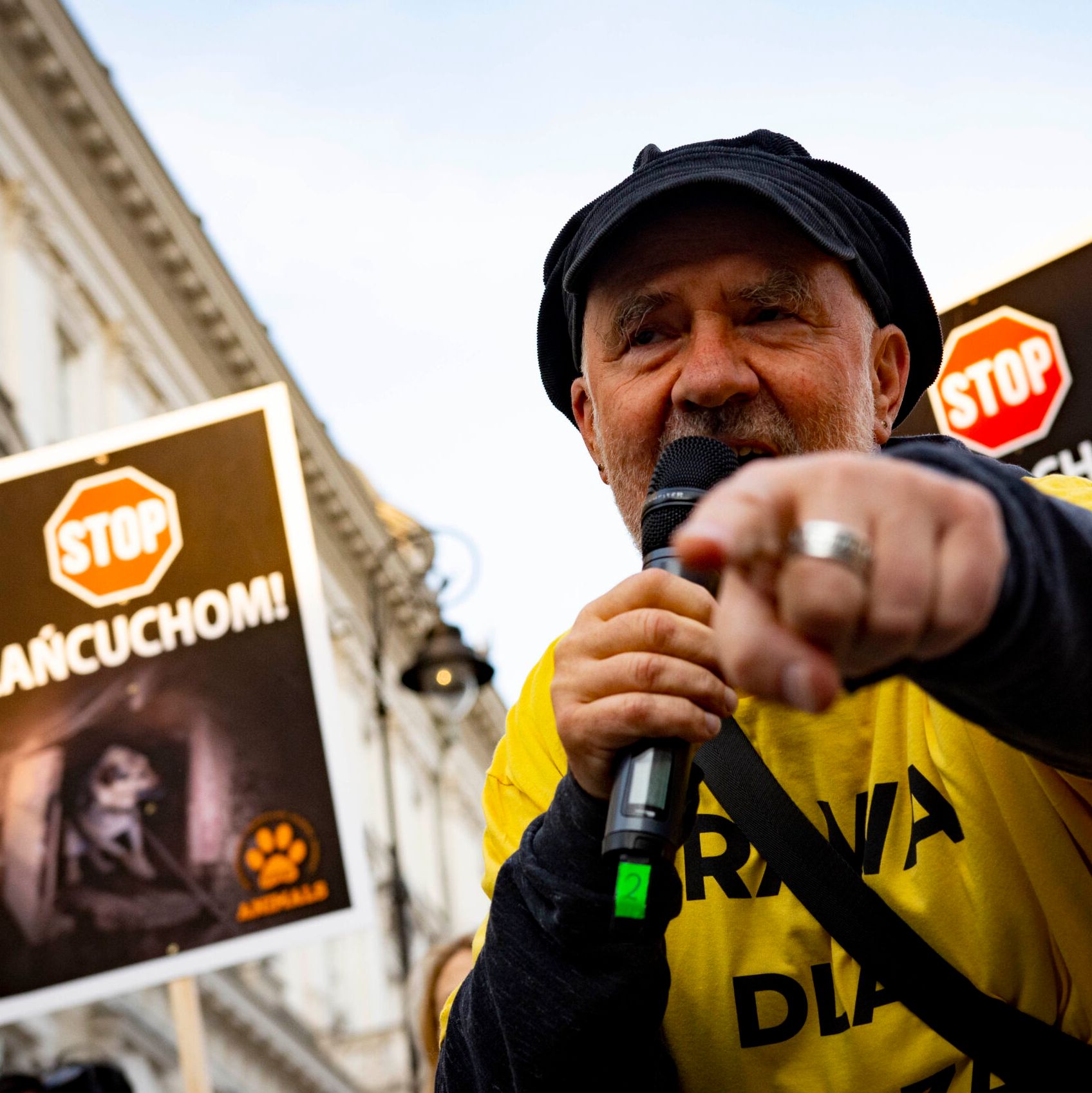 Warszawa, 04.10.2021, marsz organizacji prozwierzęcych