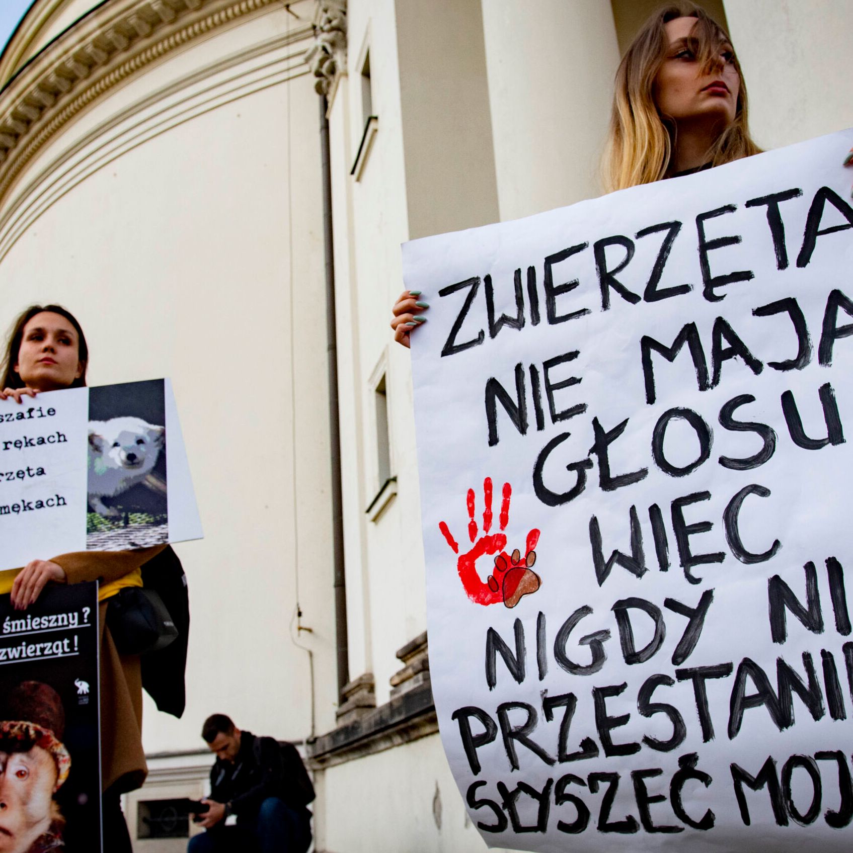 Warszawa, 04.10.2021, marsz organizacji prozwierzęcych