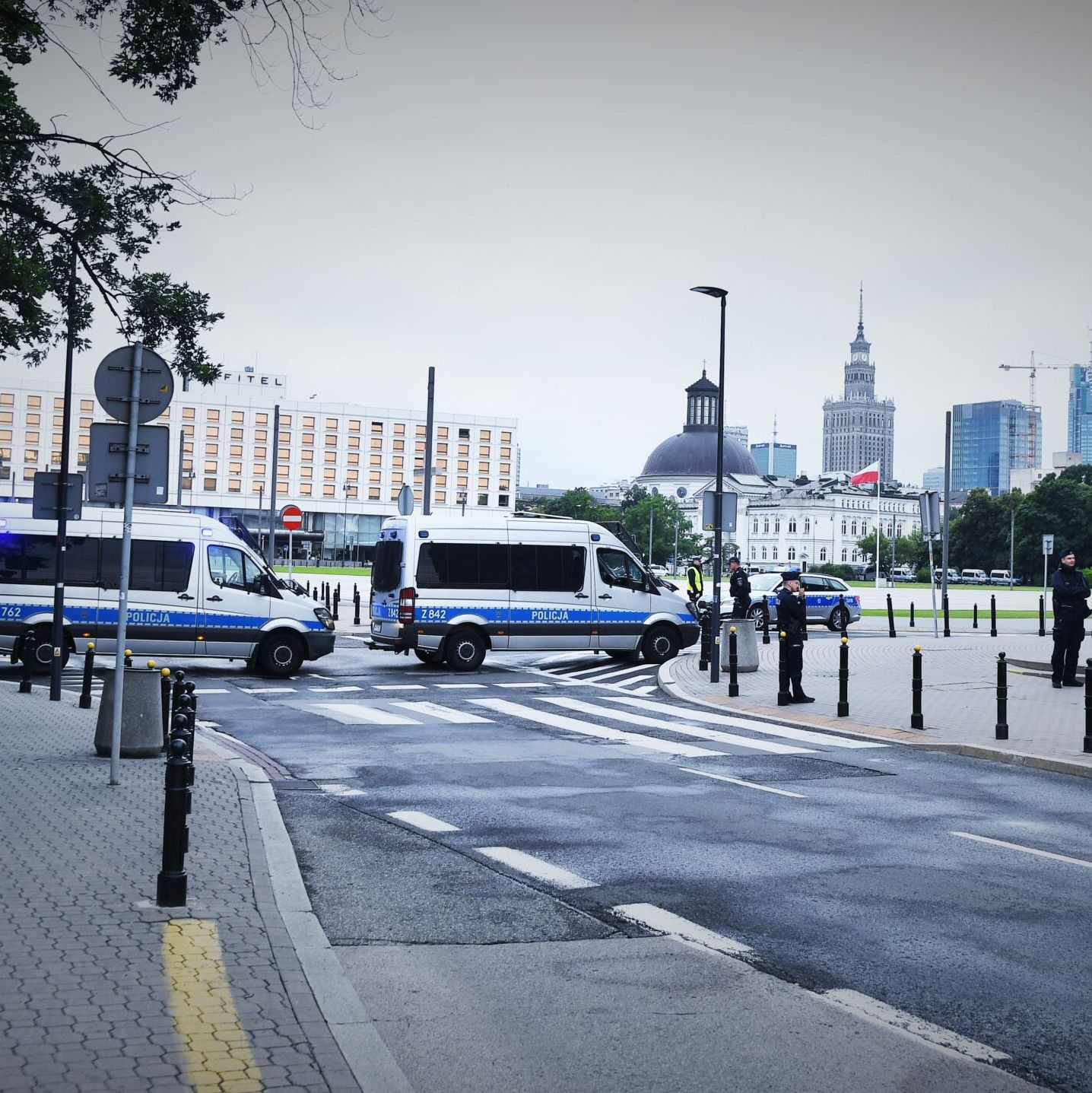 Warszawa, 10.07.2021. Miesięcznica smoleńska