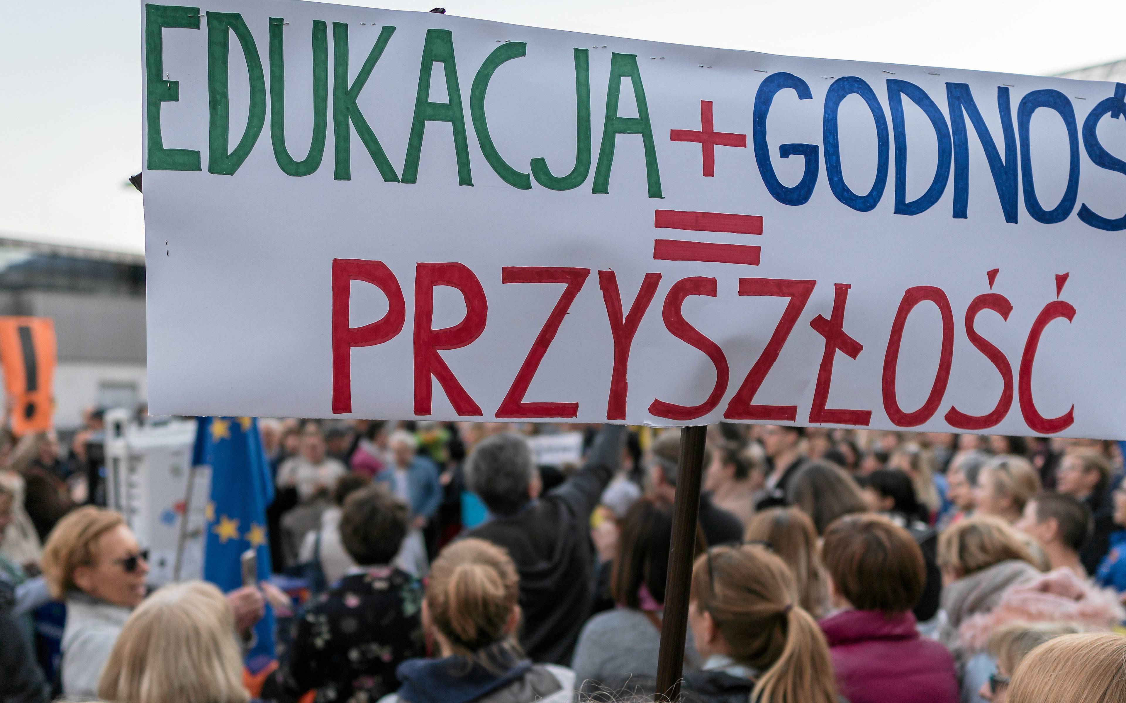 16.04.2019 Katowice . Manifestacja poparcia dla strajku nauczycieli .
Fot. Grzegorz Celejewski / Agencja Gazeta